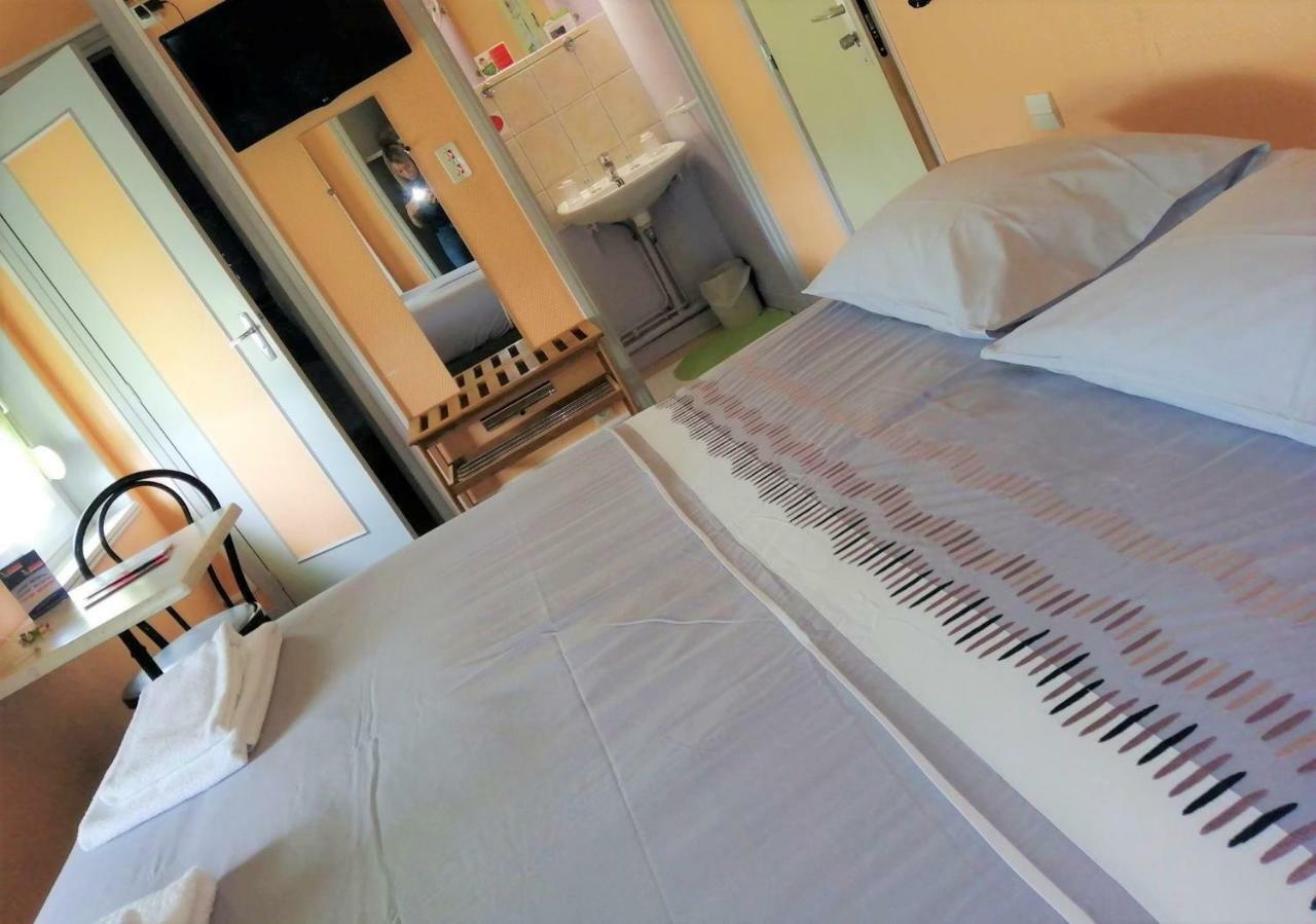 Le Terminus Fasthotel Soissons Centre Екстер'єр фото